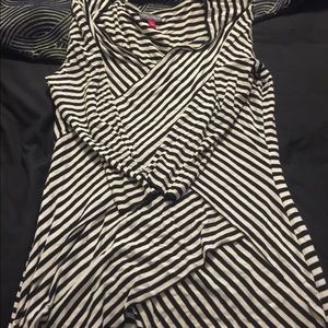 Vince camuto long sleeve